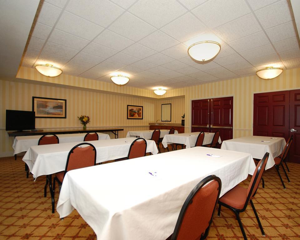 Sleep Inn & Suites Wisconsin Rapids Exterior foto